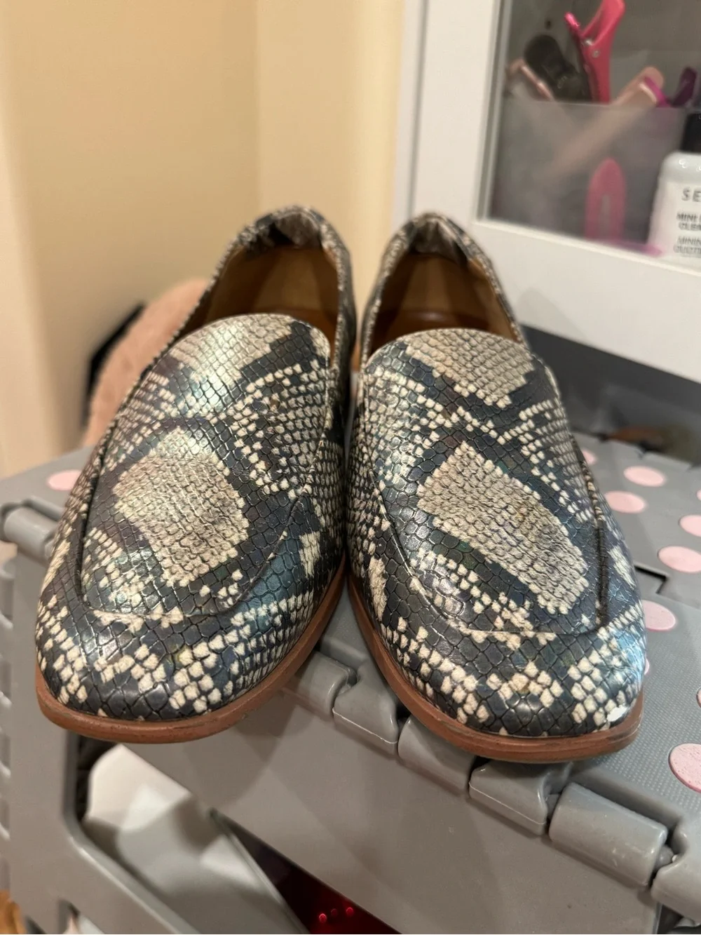 Franco Sarto Black & Cream Snake-Print Slip-On Loafers